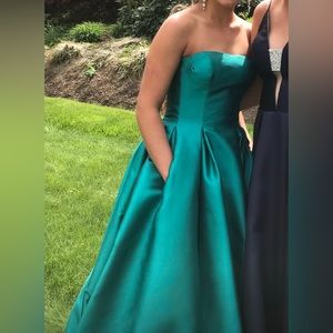 SHERRI hill prom dress 2019 collection